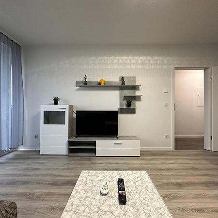 Olis Appartement In Нойс Екстер'єр фото